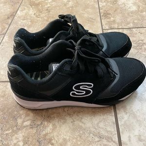 Barely used Women’s Skechers